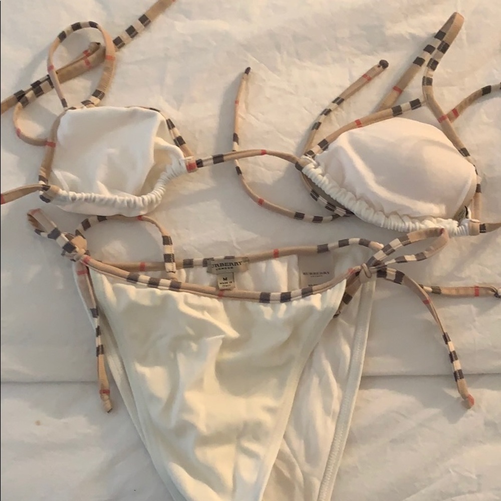 Burberry Bikini